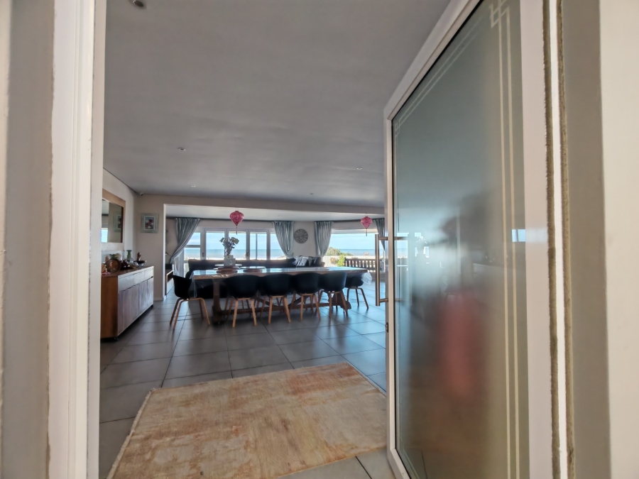 3 Bedroom Property for Sale in Cannon Rocks Eastern Cape